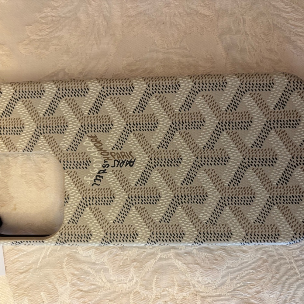 NewGray Phone Case - Picture 3 of 12